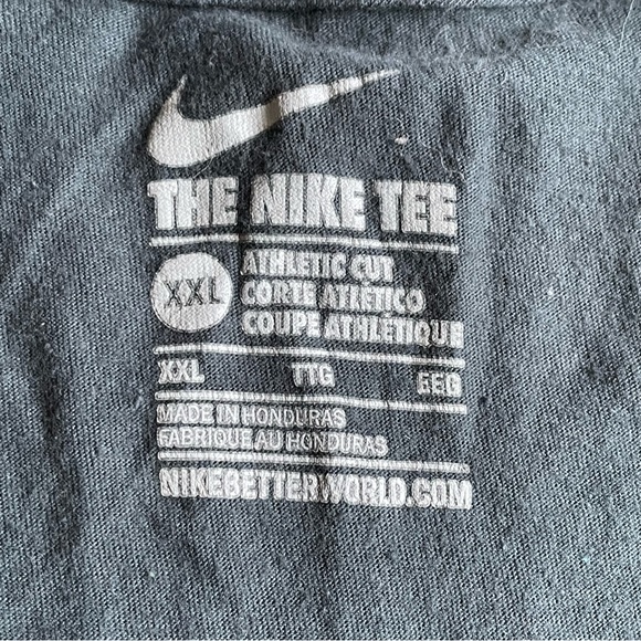 Nike Men’s Just Do It Grey Green Short Sleeve T-Shirt - Picture 4 of 5